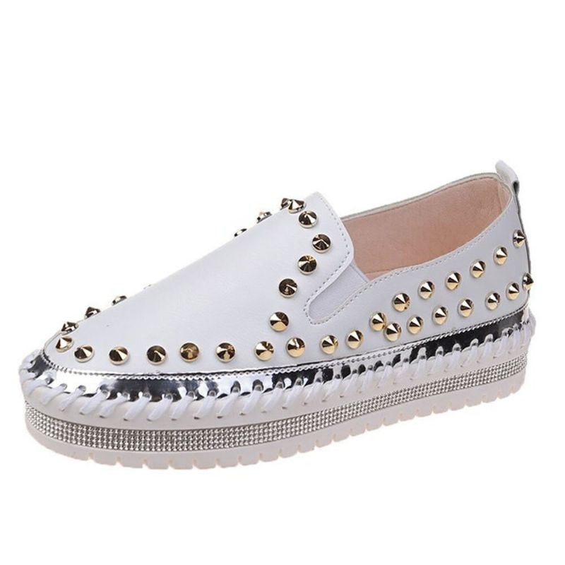 Damen Stilvolle Rivet Solid Comfy Lining Soft Bottom Flat Casual Loafer Schuhe