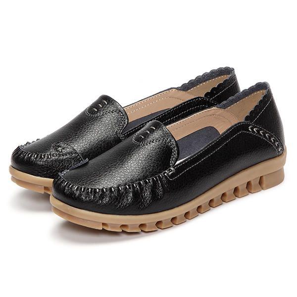 Flache Loafer Zum Hineinschlüpfen In Reiner Farbe Mit Weicher Gummisohle Und Runder Zehenpartie Für Damen