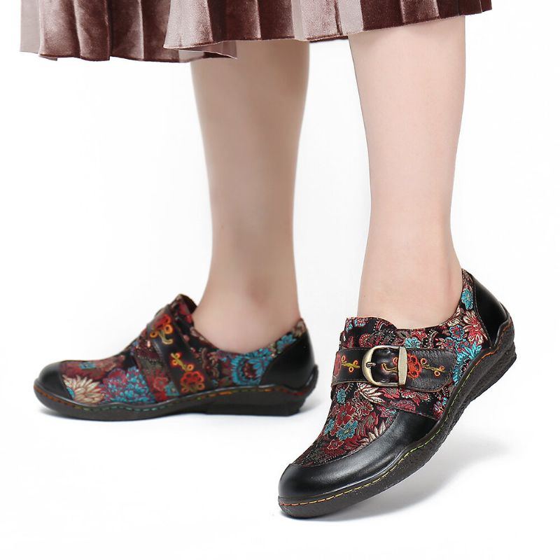 Flache Schuhe Zum Hineinschlüpfen Mit Retro Blumenstickerei Aus Leder Mit Pflaumenblüten Schnalle Und Prägung