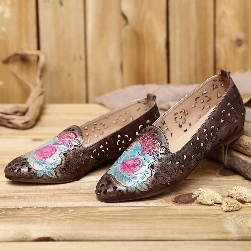 Flacher Eleganter Damen Loafer Aus Echtem Leder Mit Retro Prägung Zarter Pfingstrose Hohlem Blumenmuster