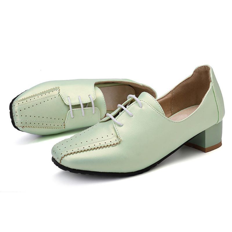 Große Damen Loafer Mit Quadratischem Absatz Und Brogue Schuhen