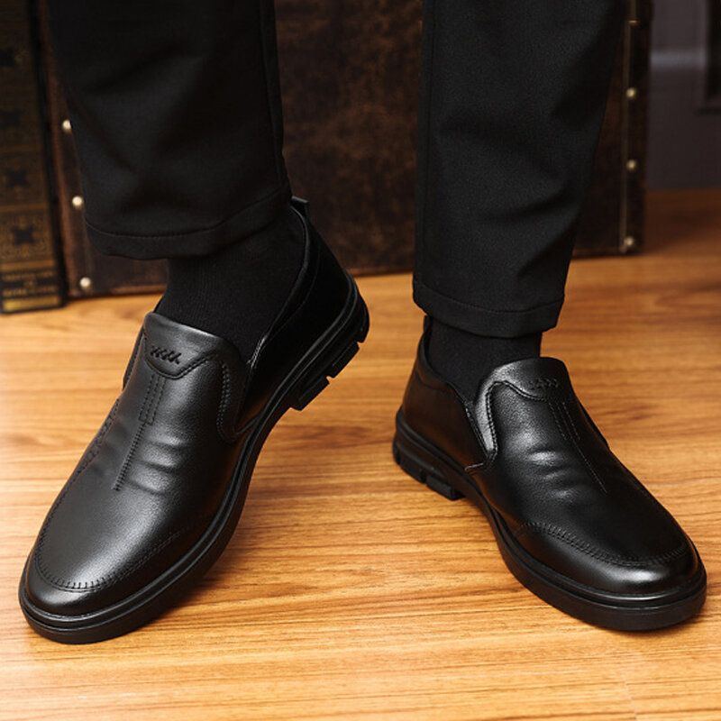 Atmungsaktive Weiche Bequeme Slip On Lässige Klassische Business Schuhe Aus Mikrofaser Für Herren