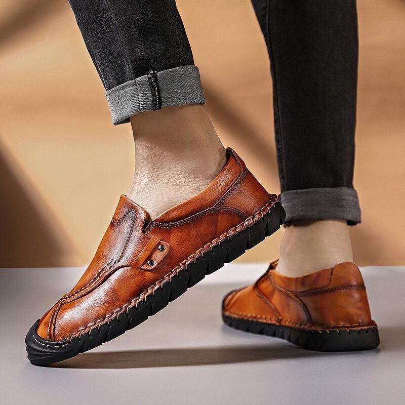 Herren Handnähte Bequeme Rutschfeste Tragbare Sohlen Business Casual Lederschuhe