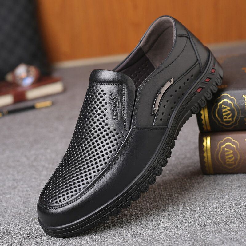 Herren Rindsleder Ausgehöhlt Atmungsaktiv Weiche Sohle Bequeme Slip On Casual Business Schuhe