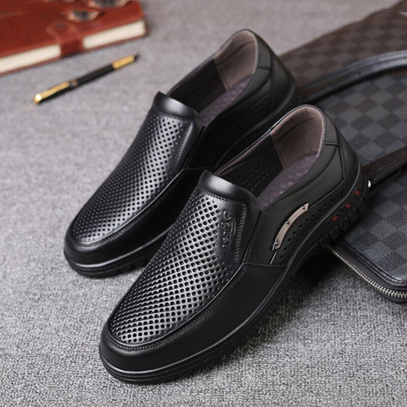 Herren Rindsleder Ausgehöhlt Atmungsaktiv Weiche Sohle Bequeme Slip On Casual Business Schuhe