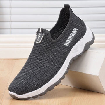 Atmungsaktiver Weicher Boden Leichte Slip On Bequeme Lässige Sportschuhe Für Herren