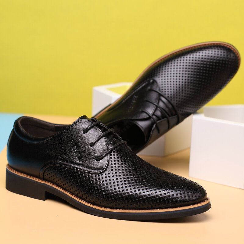 Atmungsaktive Ausgehöhlte Mikrofaser Business Casual Oxfords Für Herren