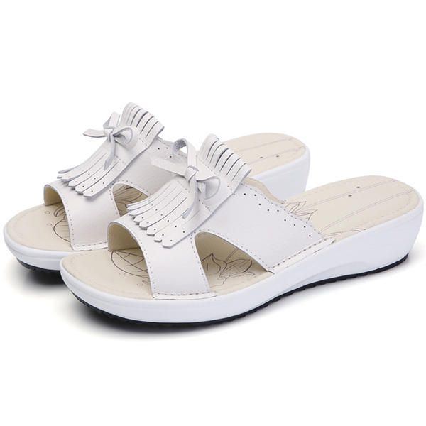 Flache Sandalen Aus Leder Mit Quaste Zum Hineinschlüpfen Für Damen