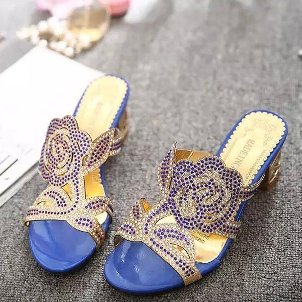 Atmungsaktive Sommer Strandsandalen Für Damen Mit Strass Chic Schuhen Zum Hineinschlüpfen In Plateausandalen