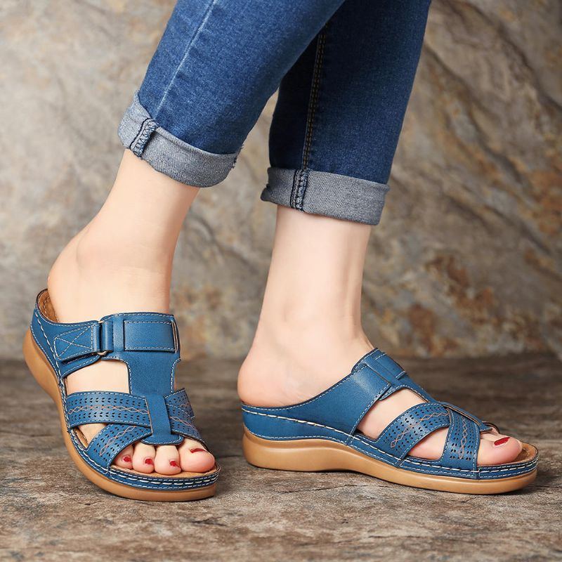 Bequeme Damen Sandalen Mit Hakenschlaufe Und Keilabsatz