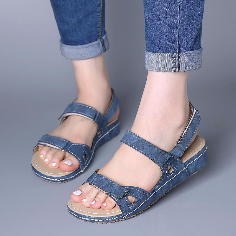 Casual Compy Damen Sandalen Mit Hakenschlaufe In Einfarbiger Farbe