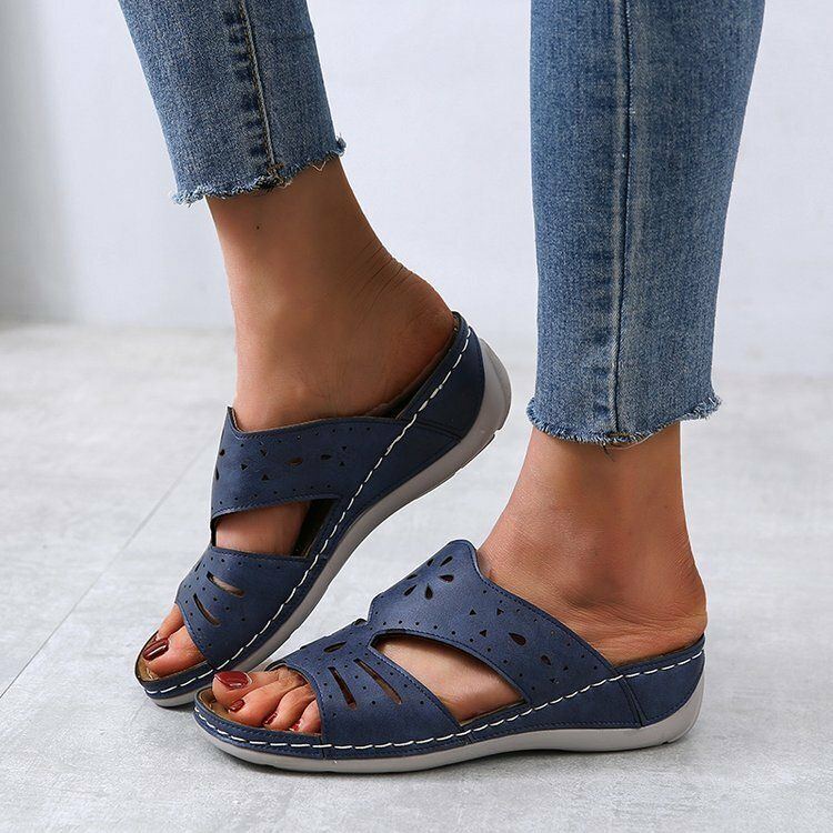 Damen Hohle Bequeme Rutschfeste Lässige Slip On Sandalen Mit Keilabsatz