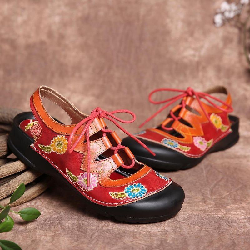 Damen Leder Mit Blumenspleißen Ziernähten Schnürung Slingback Mules Clogs Flache Sandalen