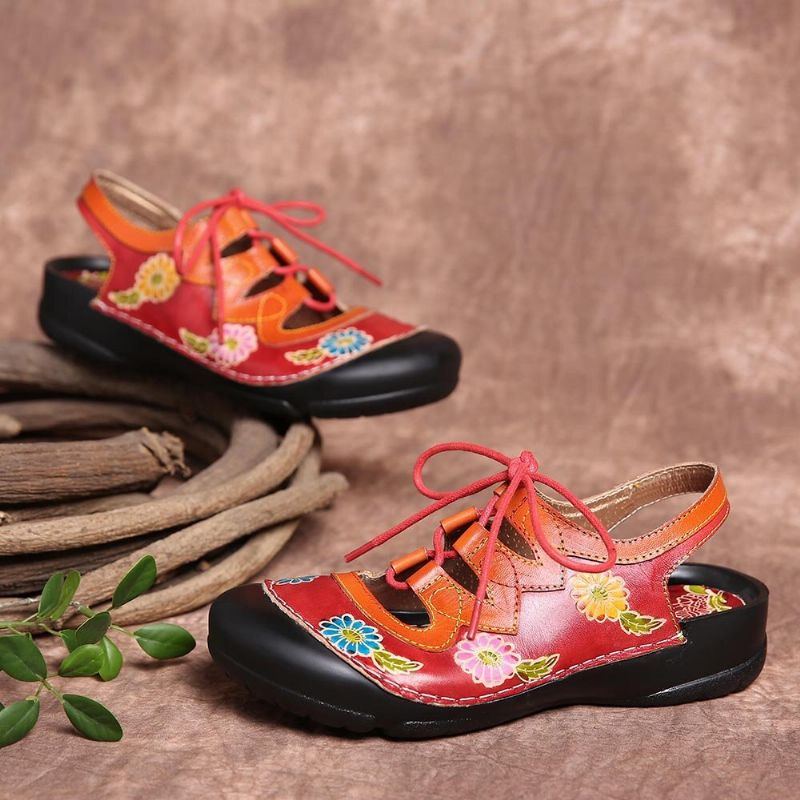 Damen Leder Mit Blumenspleißen Ziernähten Schnürung Slingback Mules Clogs Flache Sandalen