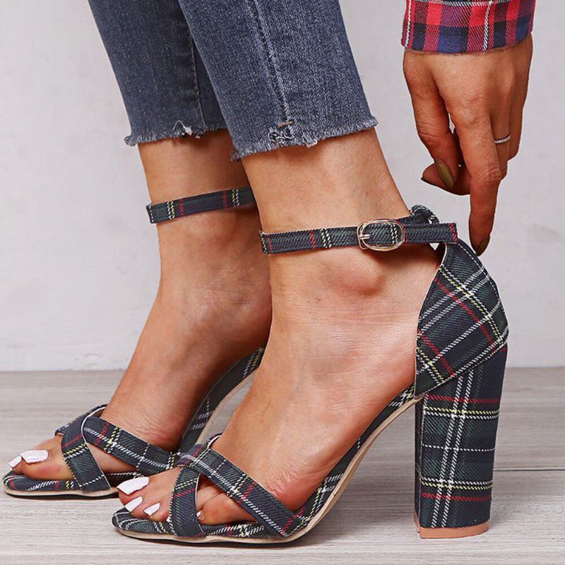 Damen Plus Size Lattice Chunky Heel Peep Toe Buckle Sommer Sandaletten