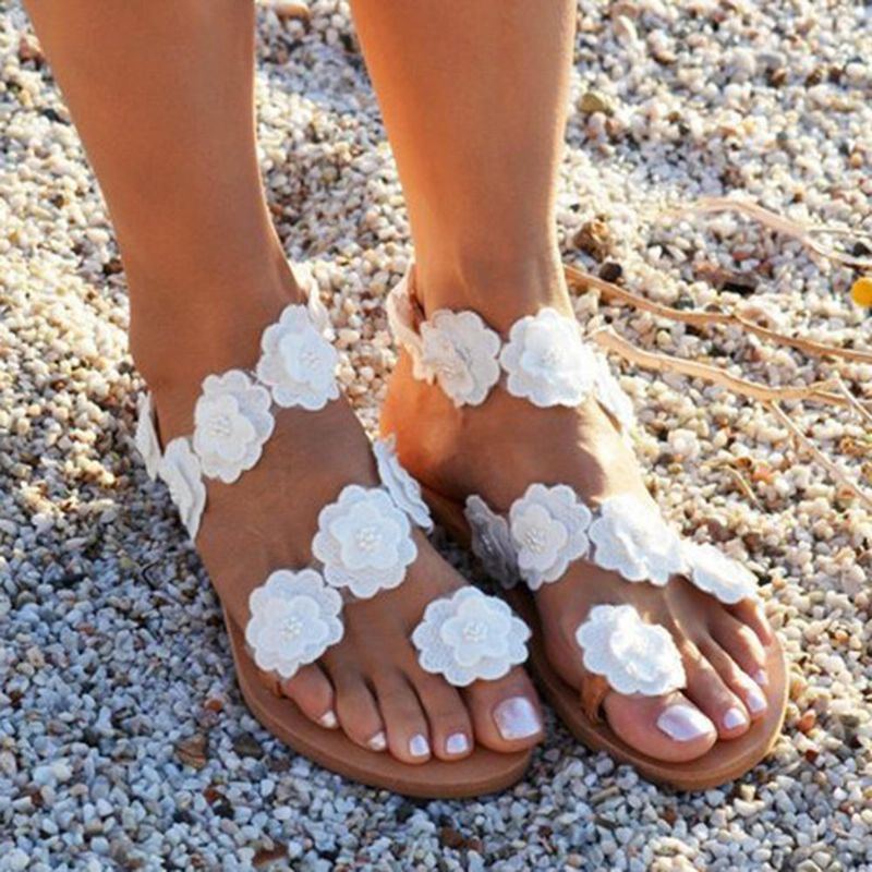 Damen Plus Size Blumendekoration Slip On Clip Toe Sommer Strand Sandalen