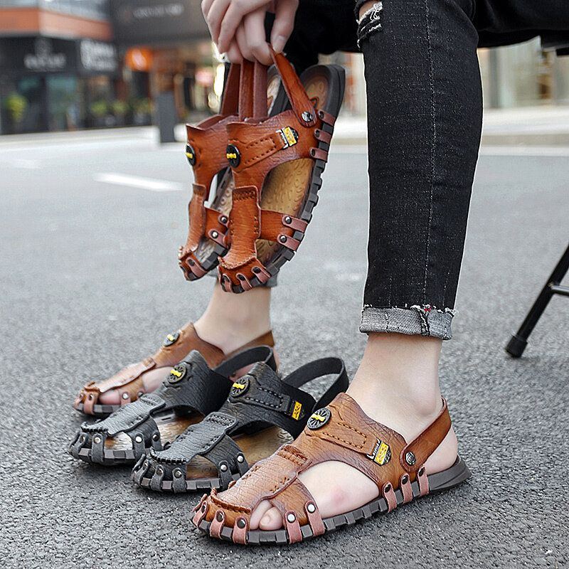 Lässige Weiche Mikrofaser Metallverzierung Für Herren Outdoor Sandalen Zum Hineinschlüpfen