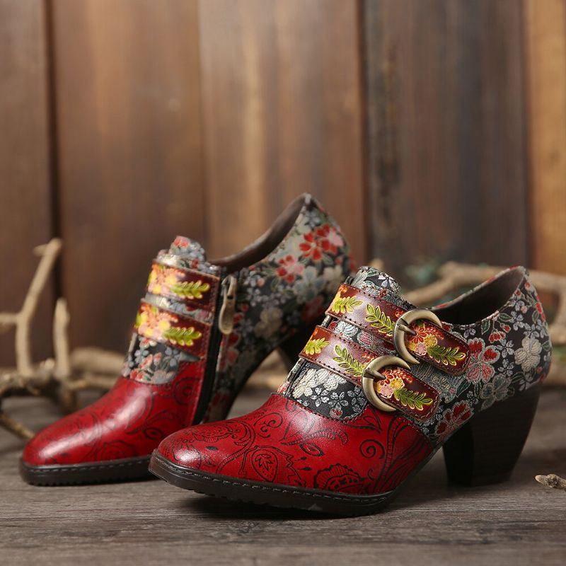 Damen Pumps Mit Retro Blumen Metallprägung Und Schnallenriemen Aus Leder Mit Niedrigem Absatz Und Eckiger Zehenpartie