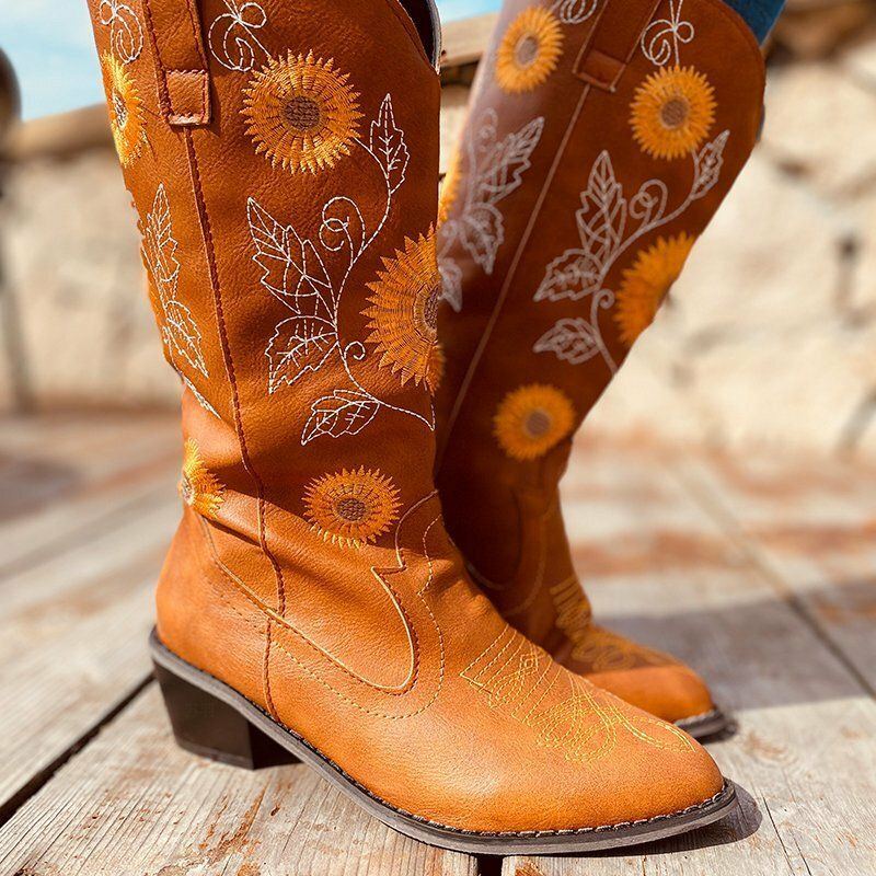 Große Damen Cowboystiefel Mit Gänseblümchen Stickerei Klobigem Absatz Und Spitzer Zehenpartie