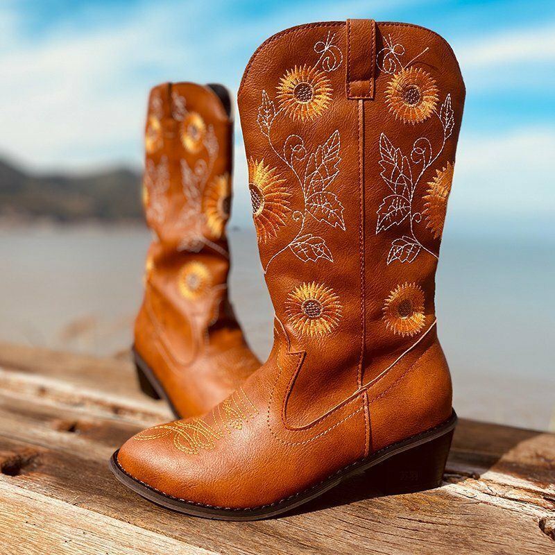 Große Damen Cowboystiefel Mit Gänseblümchen Stickerei Klobigem Absatz Und Spitzer Zehenpartie