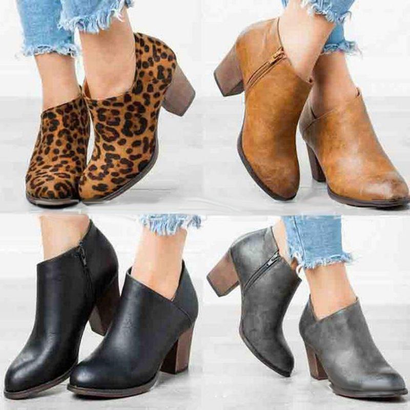 Große Damen Leopard Clog High Chunky Heel Stiefeletten